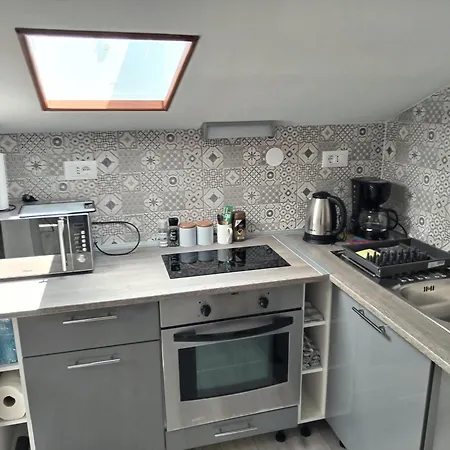 Apartament Anica With Parking *